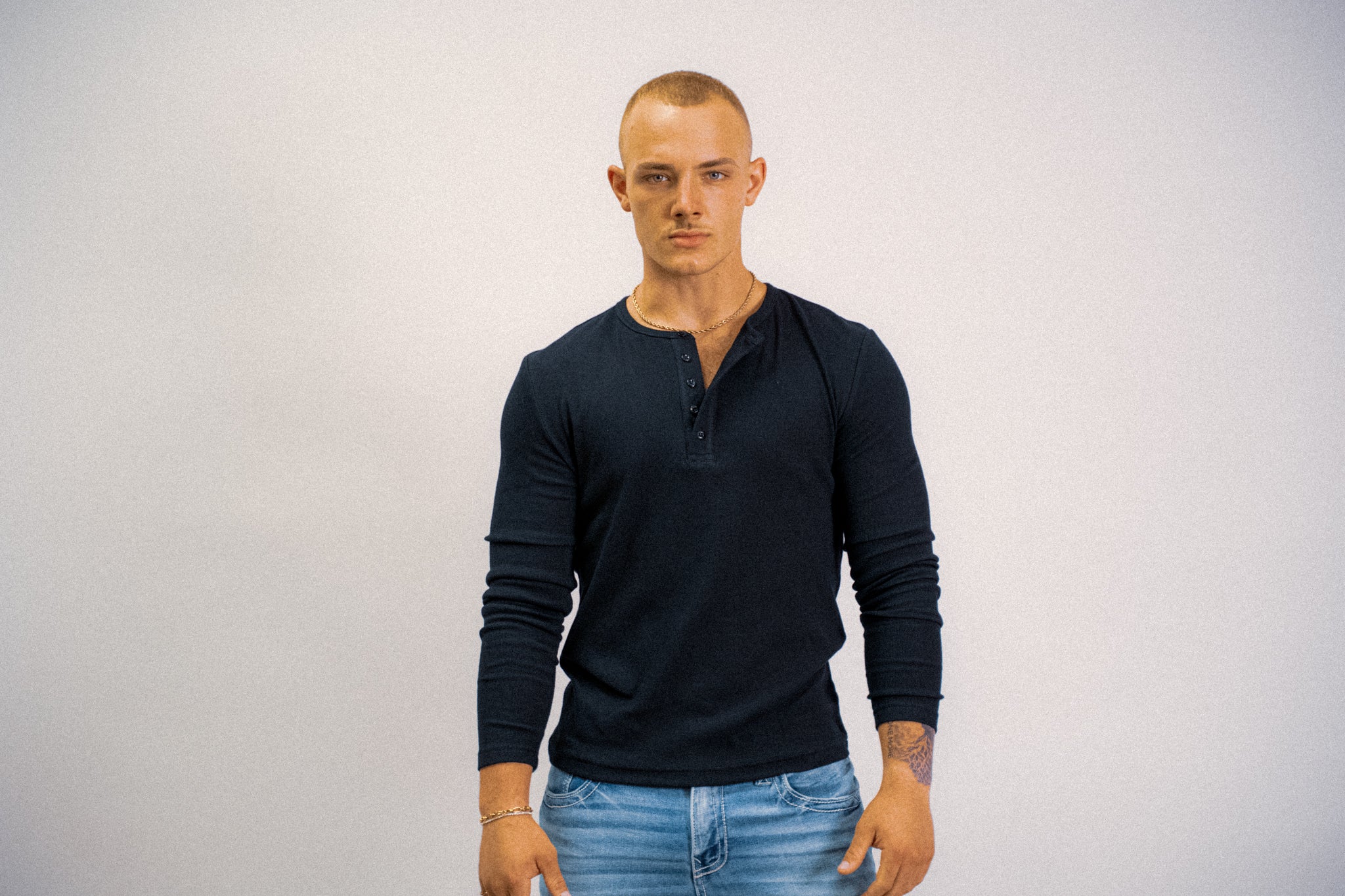 Men’s long sleeve Henley  Onyx black